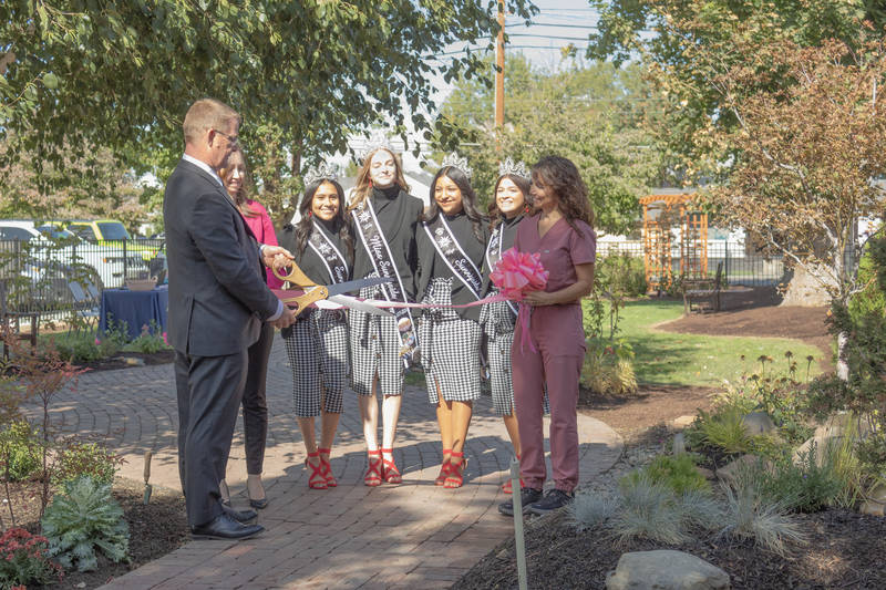 Astria Sunnyside Hospital Cancer Center officially opens new Healing Garden with ribbon-cutting ceremony and mammogram screening event.